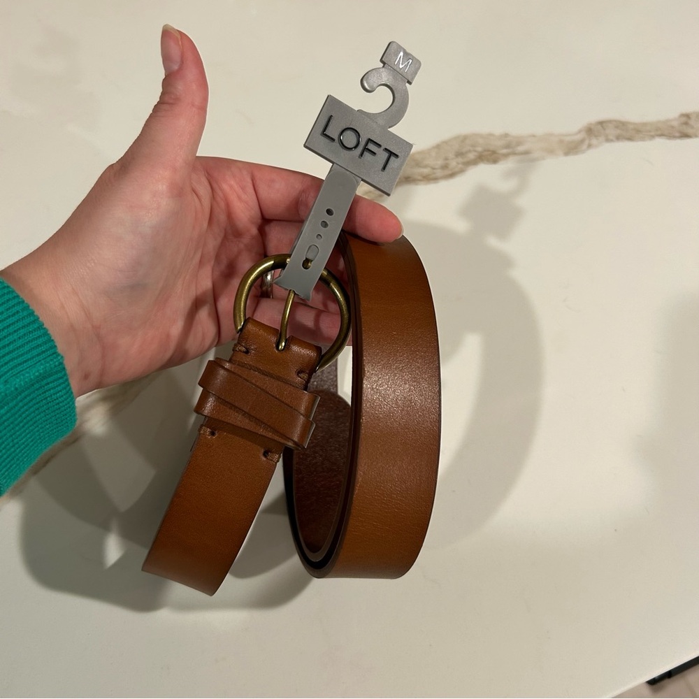 NWT LOFT Brown Leather Belt size medium